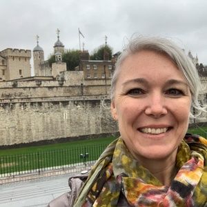 Meet your Posher, April